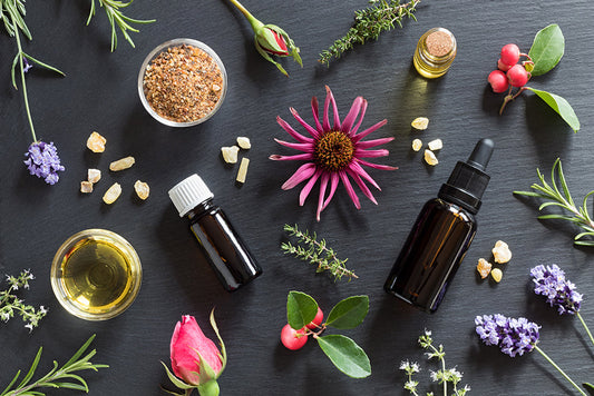 Oils & Emotions – The Power of Aromatherapy in Everyday Beauty